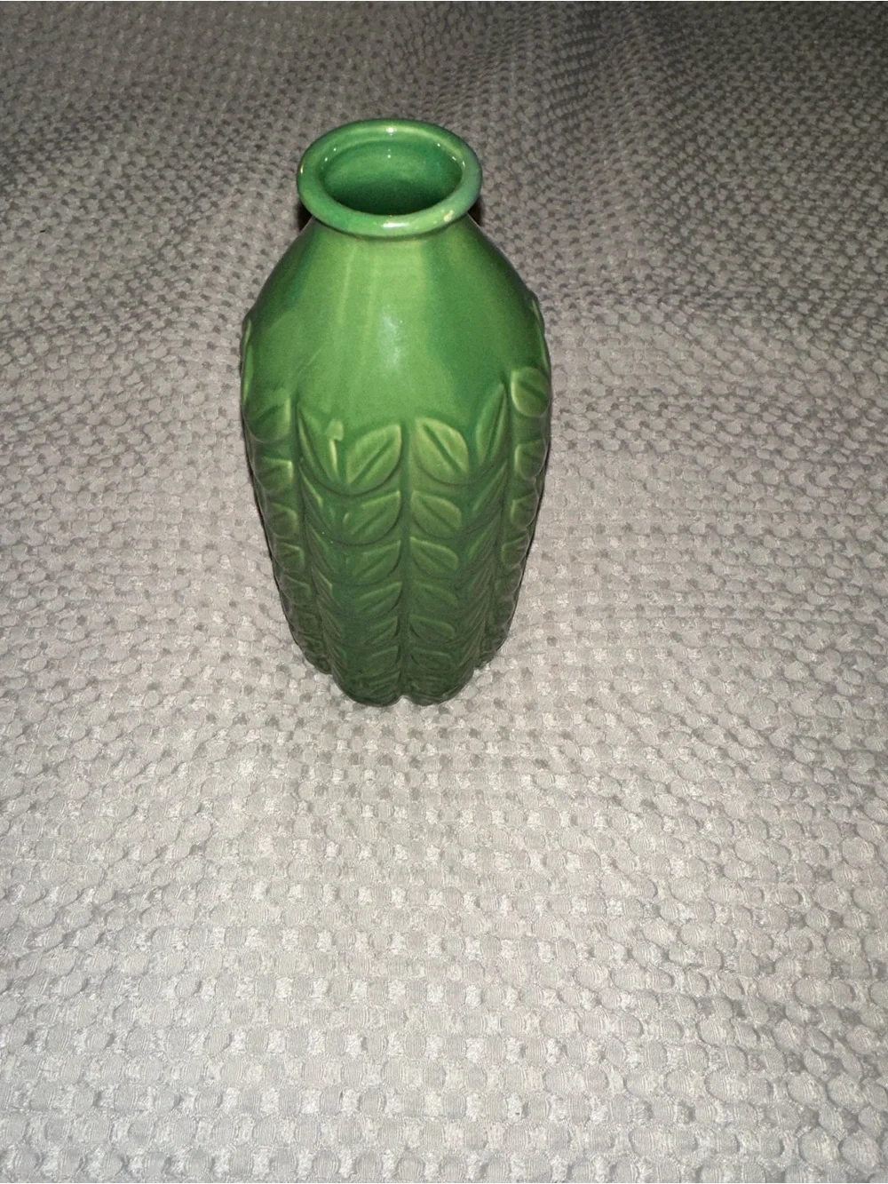 Glossy Green Leaf-Relief Ceramic Vase - Unbranded